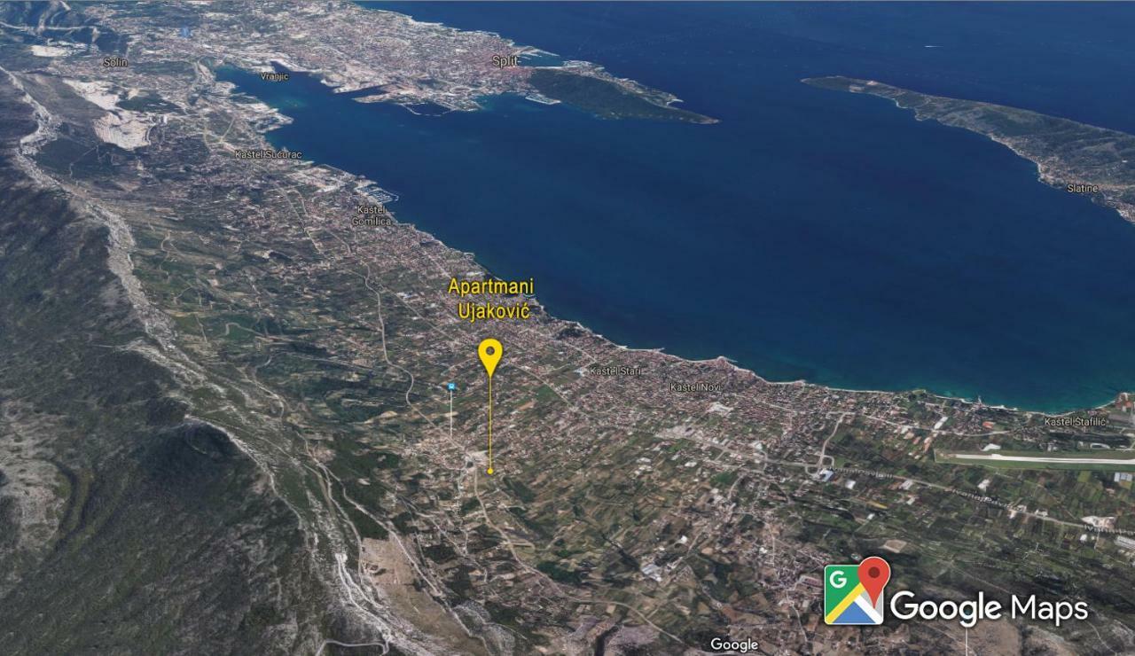 Apartmani Ujakovic Kaštela Esterno foto